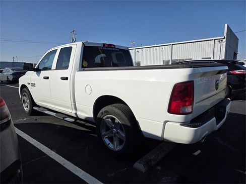 Used 2015 RAM 1500 Express image 6