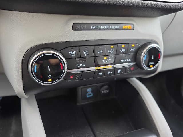 Used 2023 Ford Escape Active AWD/4WD image 24
