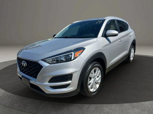 Used 2021 Hyundai Tucson Value FWD image 1