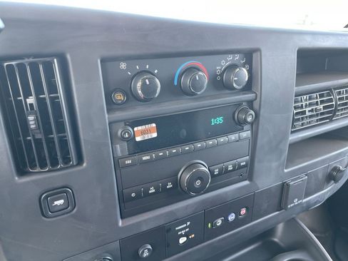 New 2025 GMC Savana 2500 Extended w/ Driver Convenience Package image 13