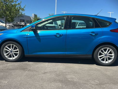 Used 2015 Ford Focus SE FWD image 8