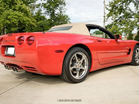 Used 2002 Chevrolet Corvette Convertible w/ Preferred Equipment Group2 RWD image 18