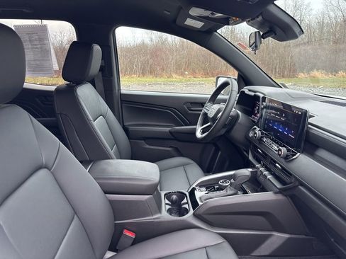 Used 2026 Chevrolet Colorado Trail Boss image 33