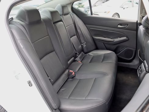 Used 2019 Nissan Altima 2.5 Platinum AWD/4WD image 30