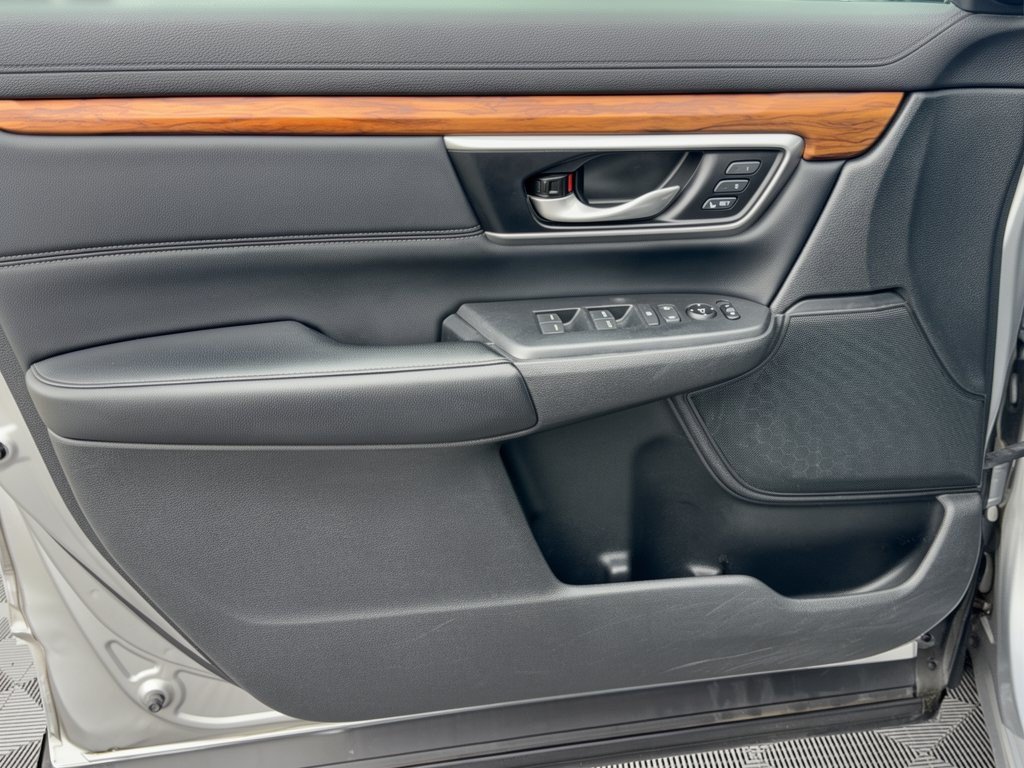 Used 2020 Honda CR-V EX-L image 14