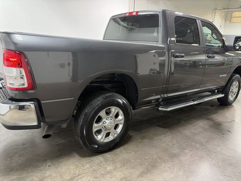Used 2024 RAM 2500 Big Horn AWD/4WD image 3