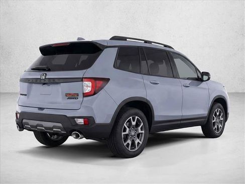 Used 2023 Honda Passport TrailSport image 7