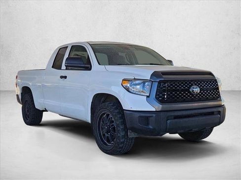Used 2021 Toyota Tundra SR image 3