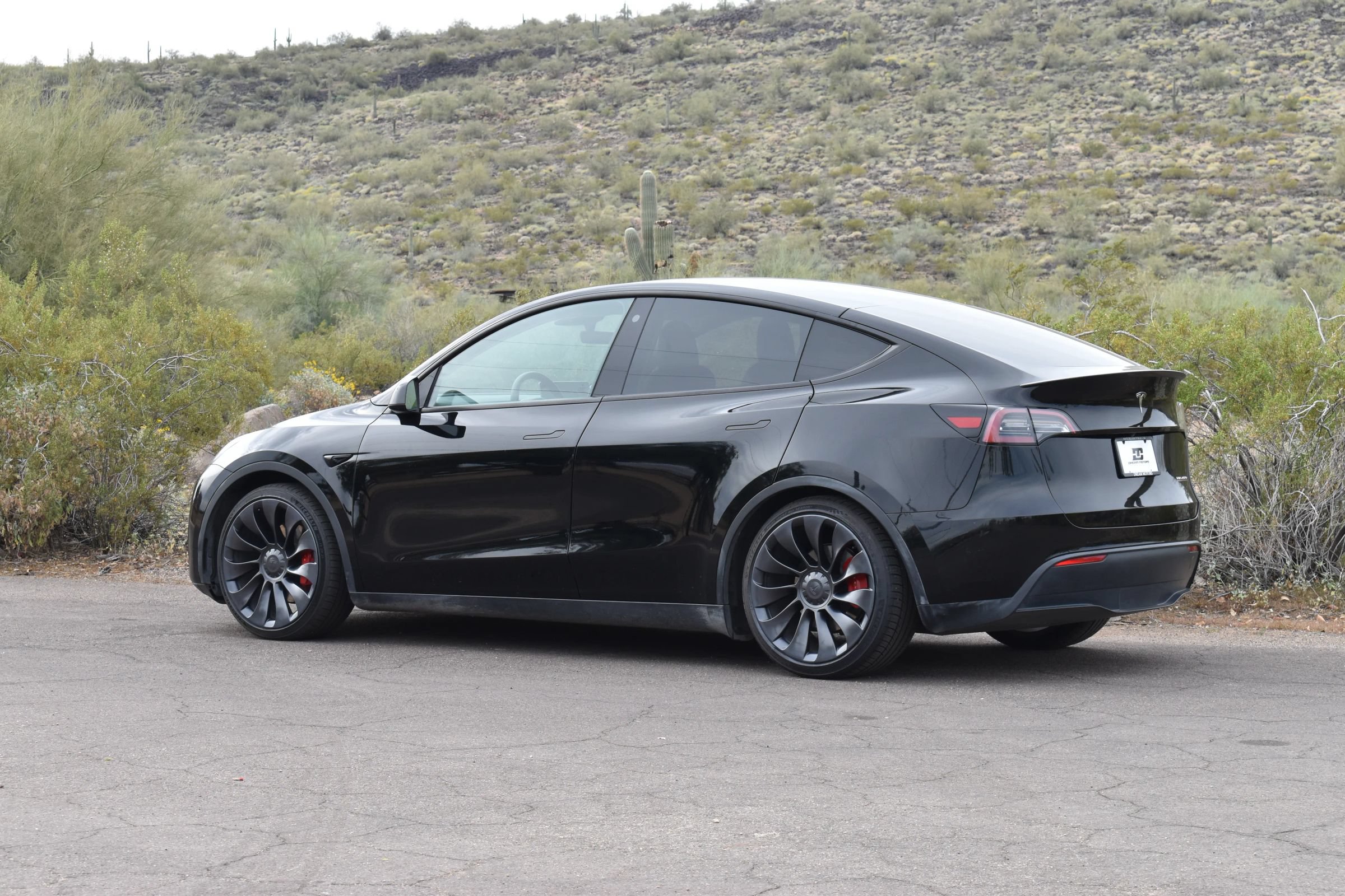 Used 2025 Tesla Model Y Performance AWD/4WD image 5