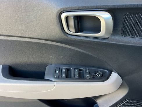 New 2026 Hyundai Venue SEL FWD image 10