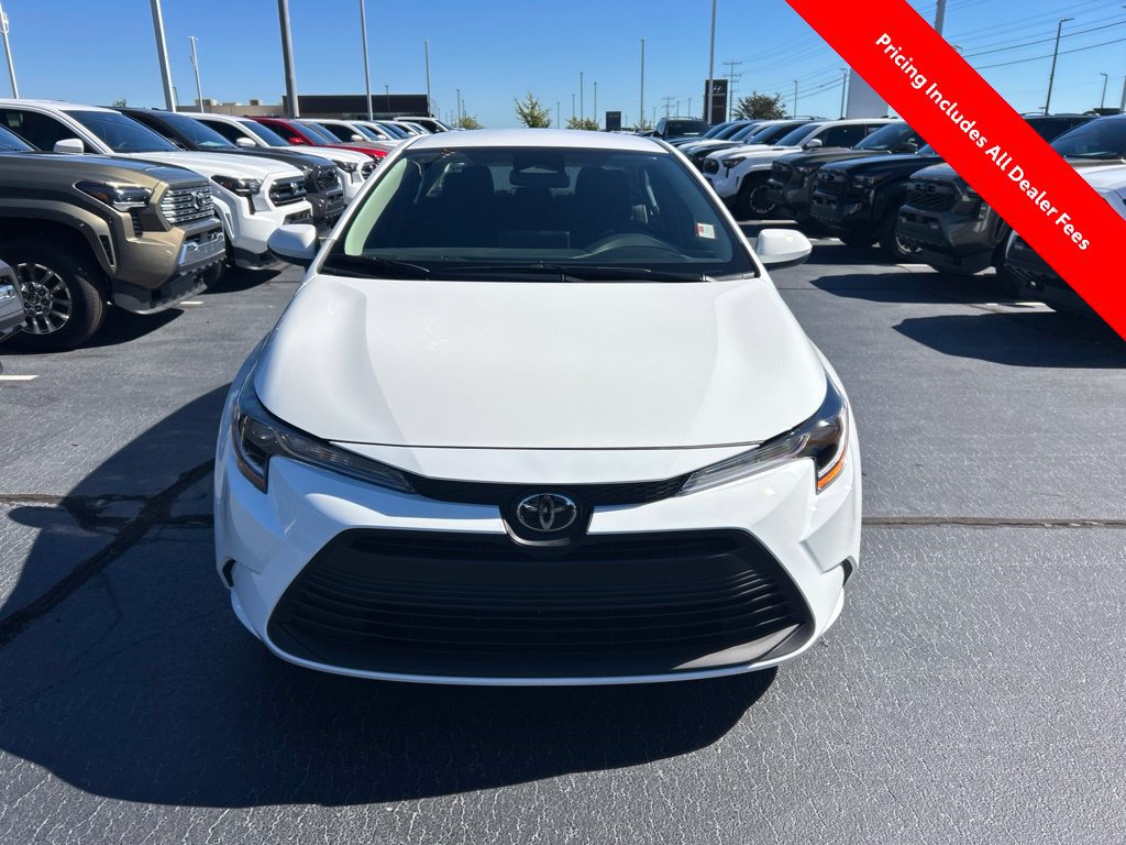 Used 2026 Toyota Corolla LE FWD image 21