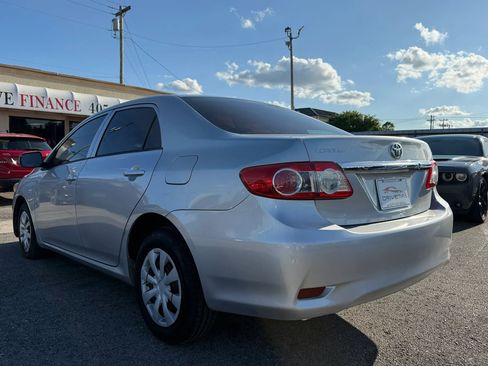 Used 2012 Toyota Corolla L FWD image 9
