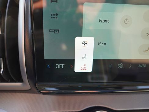 Certified 2025 Ford Expedition Max Active image 32