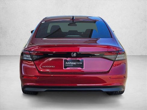 New 2025 Honda Accord SE image 8