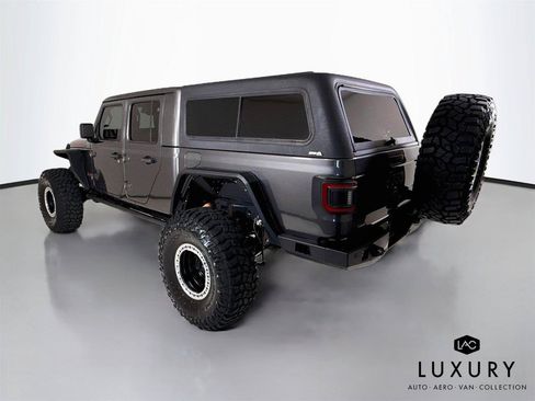 Used 2022 Jeep Gladiator Rubicon w/ Dual Top Group AWD/4WD image 8
