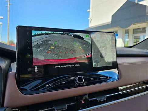 New 2025 Mitsubishi Outlander SEL image 11