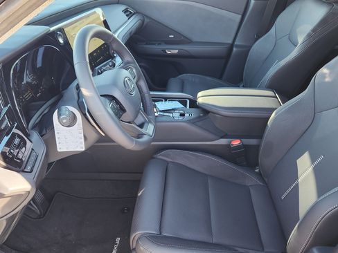 New 2026 Lexus TX 350 AWD image 17