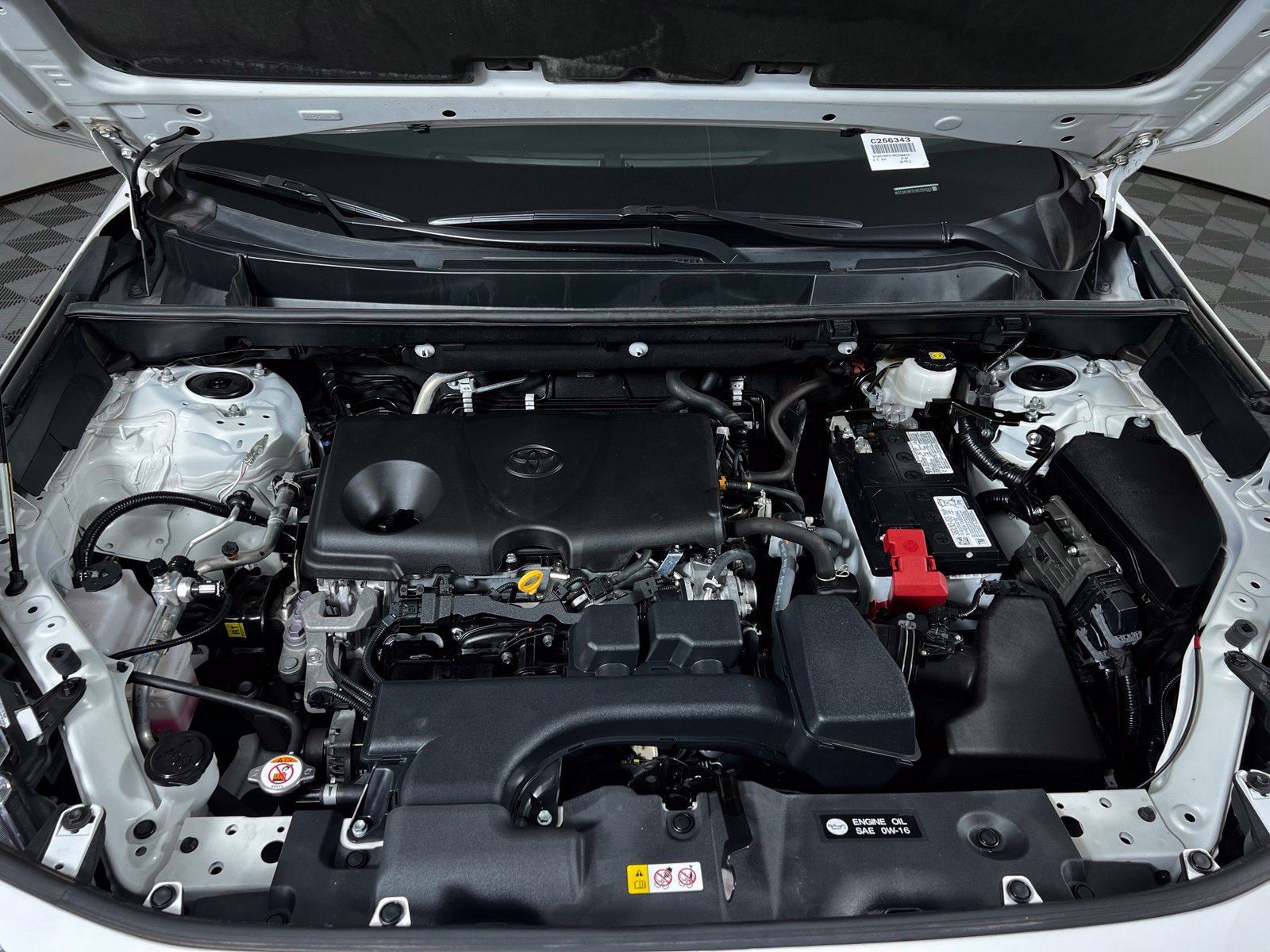 Certified 2024 Toyota RAV4 LE FWD image 9