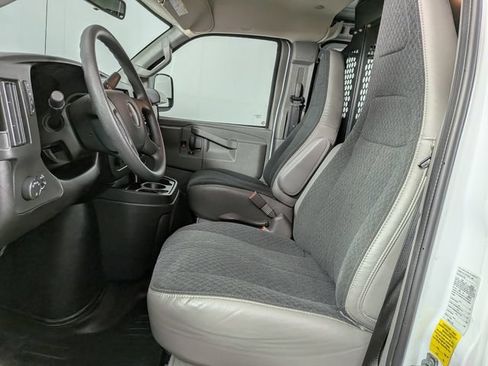 Used 2025 GMC Savana 2500 w/ Driver Convenience Package RWD image 14