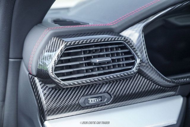 Used 2024 Lamborghini Urus S AWD/4WD image 31