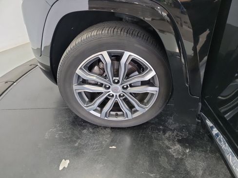 Used 2018 GMC Terrain Denali w/ Driver Alert Package II FWD image 30