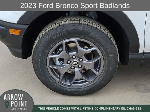 Used 2023 Ford Bronco Sport Badlands AWD/4WD image 16