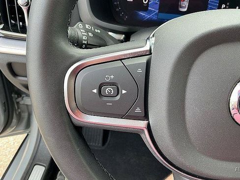 Certified 2024 Volvo S60 B5 Core AWD/4WD image 28