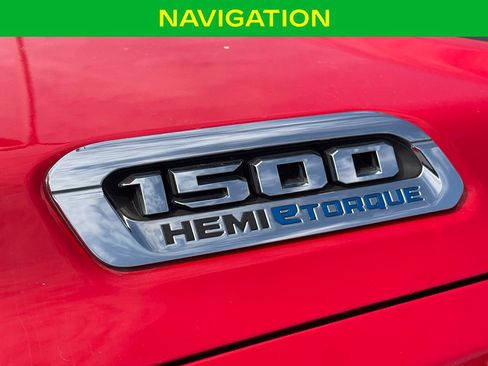 Used 2023 RAM 1500 Laramie AWD/4WD image 3