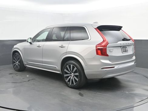 Certified 2024 Volvo XC90 B6 Plus AWD/4WD image 3