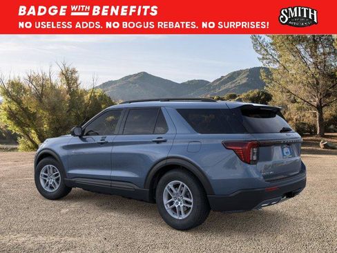 New 2026 Ford Explorer Active w/ Active Comfort Package RWD image 5