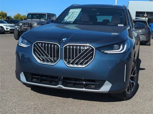 New 2026 BMW X3 xDrive30 w/ Premium Package image 3