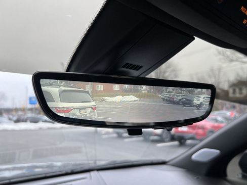 Used 2024 Cadillac XT6 Sport w/ Technology Package image 38