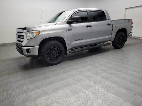 Used 2016 Toyota Tundra SR5 w/ SR5 Upgrade Package RWD image 2