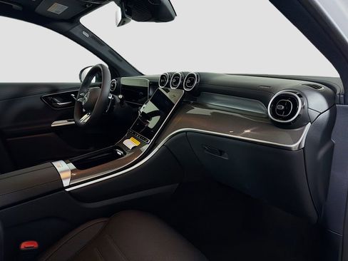 New 2026 Mercedes-Benz GLC 43 AMG 4MATIC image 32