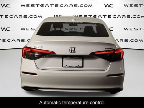 Used 2022 Honda Civic Sport image 4