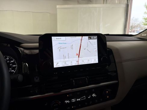 Certified 2025 Nissan Pathfinder SL w/ SL Premium Package image 31