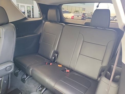 Used 2020 Chevrolet Traverse RS image 56