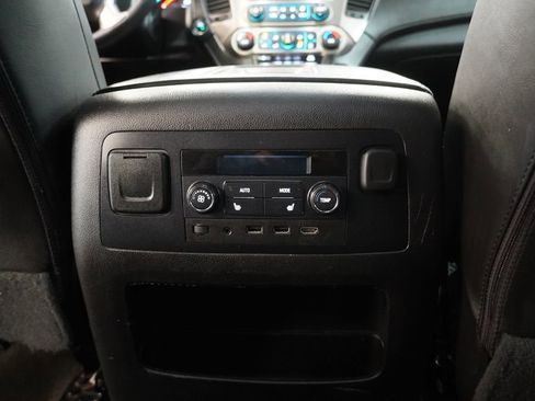 Used 2017 GMC Yukon Denali w/ Open Road Package AWD/4WD image 35
