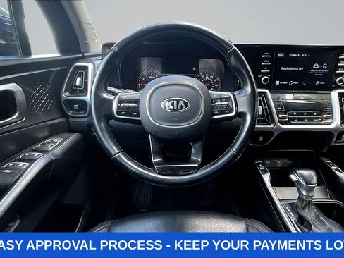 Used 2021 Kia Sorento S FWD image 11