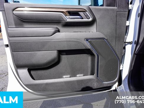 Used 2025 Chevrolet Silverado 2500 LT w/ Convenience Package image 51