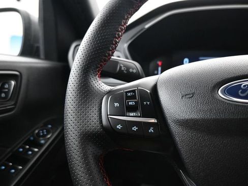 Used 2025 Ford Escape ST-Line image 15