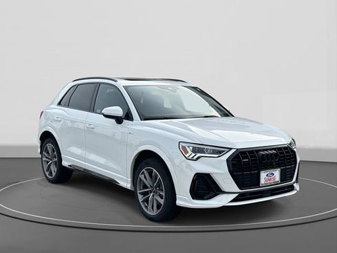 Used 2023 Audi Q3 2.0T Premium image 4