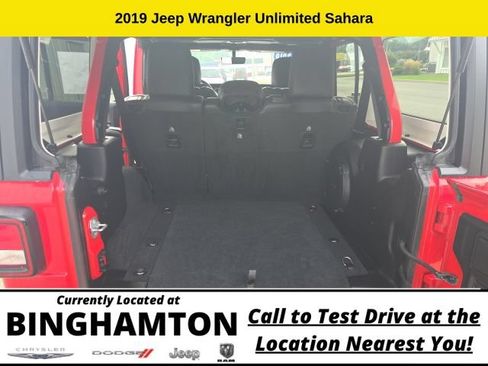 Used 2019 Jeep Wrangler Unlimited Sahara AWD/4WD image 13