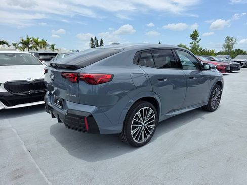New 2026 BMW X2 xDrive28i w/ M Sport Package AWD/4WD image 4