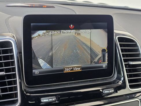 Used 2017 Mercedes-Benz GLS 450 4MATIC w/ Premium Package image 17