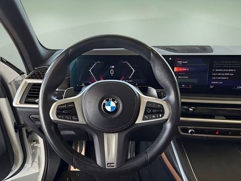 Certified 2023 BMW X7 xDrive40i w/ M Sport Package image 22