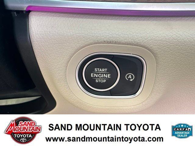 Used 2025 Mercedes-Benz GLE 350 4MATIC image 18