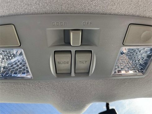 Used 2014 Ford Fiesta SE w/ Equipment Group 201A image 29