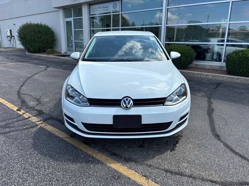 Used 2015 Volkswagen Golf TDI FWD image 3