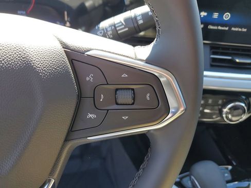 New 2026 Chevrolet Trax LT w/ Driver Confidence Package image 18